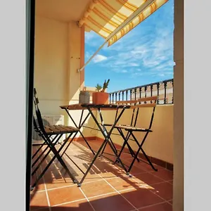Piso Con Piscina, Aire Acondicionado Y Garaje A 350 M De La Playa En Aguadulce Aguadulce (Almeria)